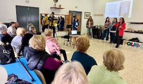 Programa Lazos y MNAR ofrecen una actividad arqueolgica a los mayores de Nueva Ciudad en Mrida