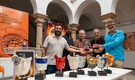 La coleccin Ars Fatum incorpora Presencias la nueva mscara del 72 Festival de Mrida