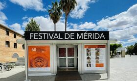 El Festival de Mrida abre su taquilla fsica junto al Teatro Romano en la Plaza Margarita Xirgu