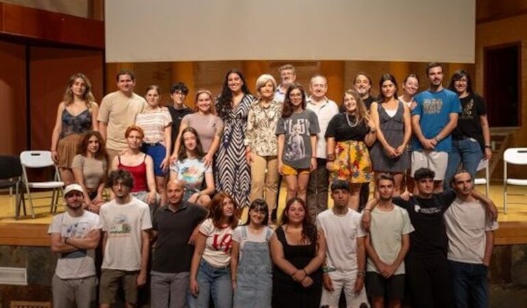21 jvenes de 9 nacionalidades participan en el Campo Voluntariado 70 Festival Teatro Mrida